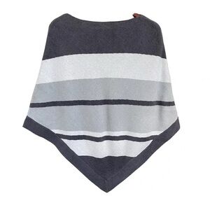 Barefoot dreams poncho